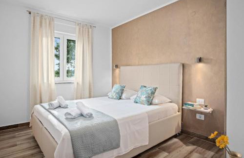 SPECIAL OFFER! NEW LUXURY APARTMENT with pool, fitness, outdoor bar&grill - Foto 19