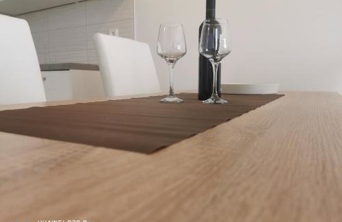 CITY CENTER PEARL #new#free reserved parking in garage elevator direct access#business and pleasure#city view&balcony&sunny&cafes&markets&tram#city center#working room#2 toliets#2 bedrooms - Photo 34