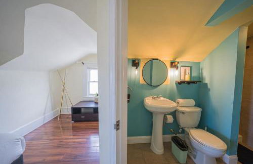 7BR 7BA Big House 1 block from Tropicana and Beach - Foto 59