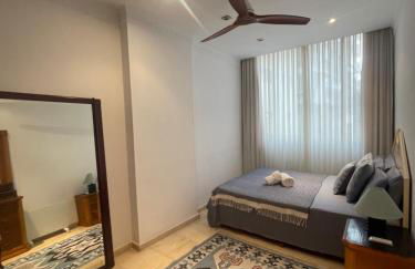 Marbella Beach Front Edificio Mayoral Centro Ciudad y Primera Línea Playa Muy Amplio y Espacioso - Foto 28