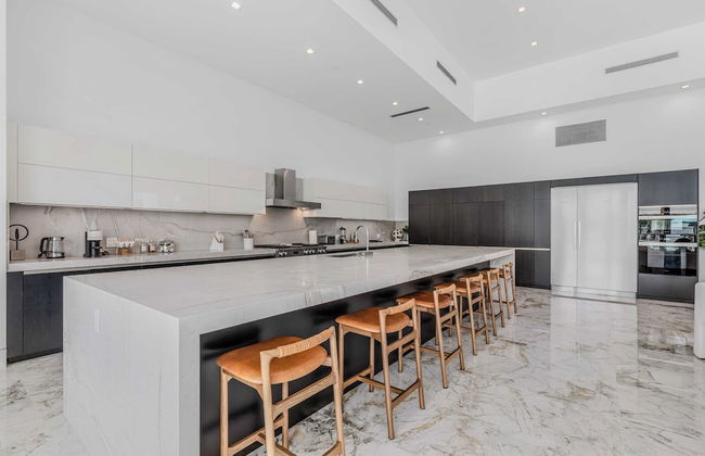 Villa Sleeps 17 w/ Pool, Firepit, Putting Green Bravo Villa 3 by Avantstay - Foto 21