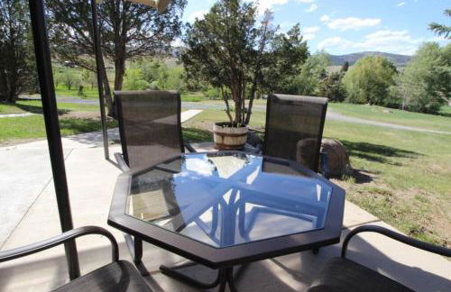 New! Lower Level Ranch Home - 10 mins to Town - Foto 10