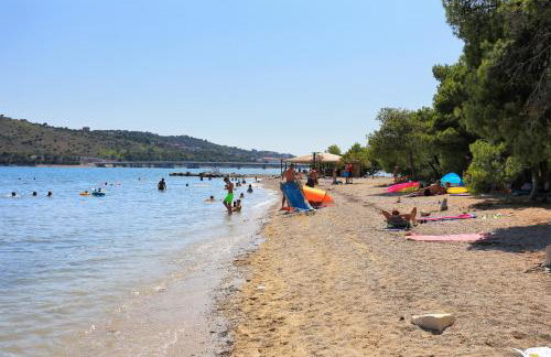 Family friendly house with a swimming pool Plano, Trogir - 21403 - Foto 6