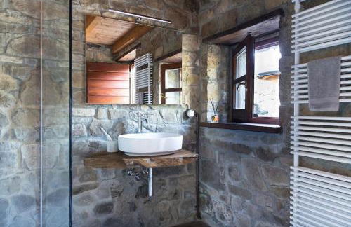 Charming & Authentic Stone House La Brugna - Photo 11