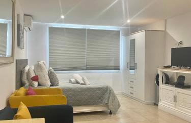 Bayview Apartment 213 - Photo 4