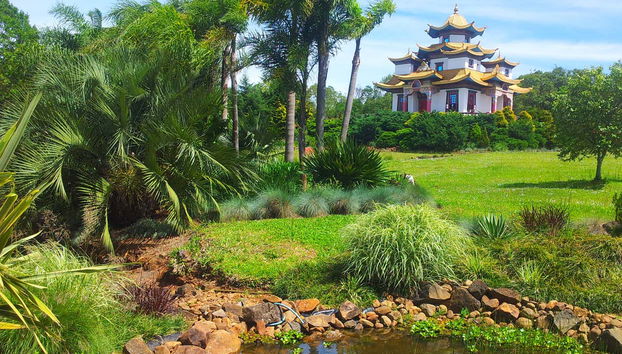 Jardines del Templo Budista Khadro Ling