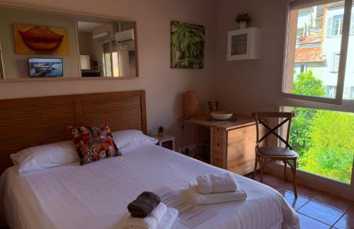 Meublé classé Carmes , entrée autonome, wifi, climatisé, petit parking privé - Foto 2