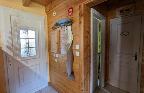 Chalet en bois avec jardin, proche ski et randonnée, équipé pour 8 pers. à Vagney, Vosges - FR-1-589-283 - Foto 15