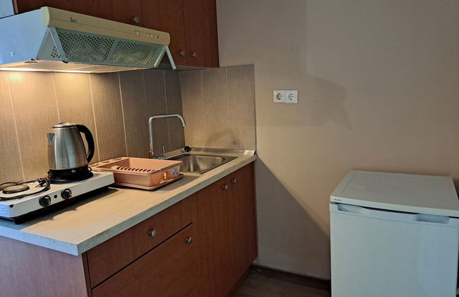 Bristol Hotel & Apartments - Photo 16