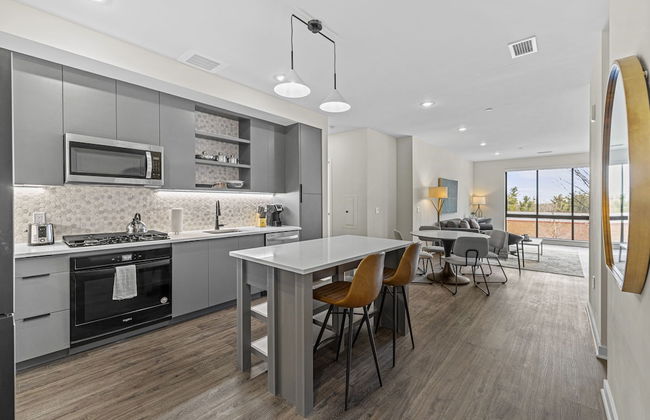 Placemakr Cathedral Heights - Photo 55