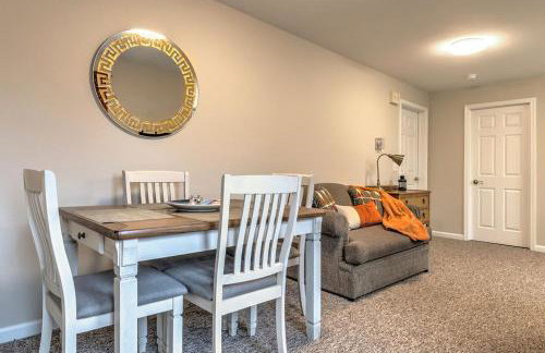 Anchor Town Lodge - Photo 2