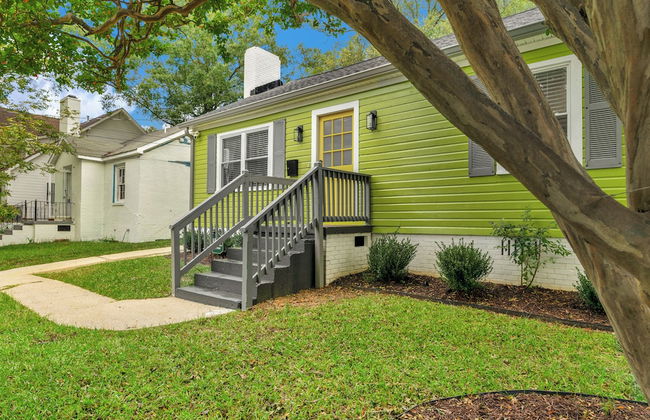 Stylish 4BR Haven Backyard and Fire Pit - Foto 36