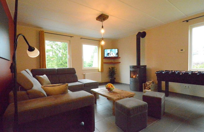 Elegant Child Friendly Villa in Berismenil near Forest - Foto 9