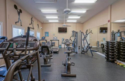 Beach Service Included Corner Condo - Foto 37