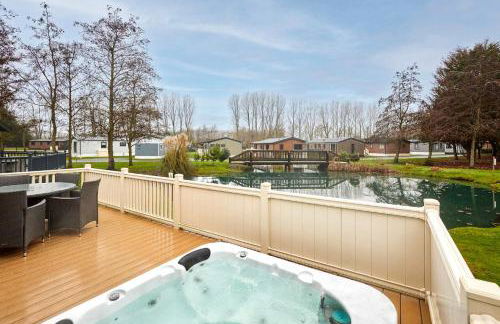 Enzo's Lodge with Hot Tub - Foto 27