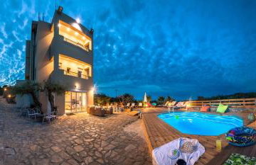 Princess Sissi, Villa-House with private pool and garden - Photo 12