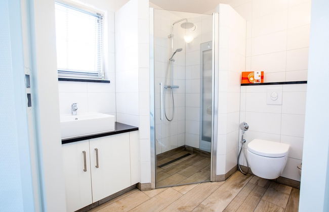 Family Villa + Sauna & Sunroom - Foto 17