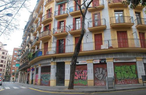 Elegantniy Poble Sec - Photo 22