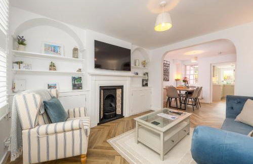 Rose cottage, Central, Amazing Cathedral view, Iconic pastel street - Foto 11