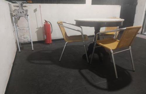 Casa - primeiro andar- perto do Centro de Convenções e Classic Hall - Foto 5