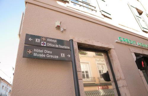 Appartement A-Mi-Chemin - Centre-ville de Tournus - Foto 21