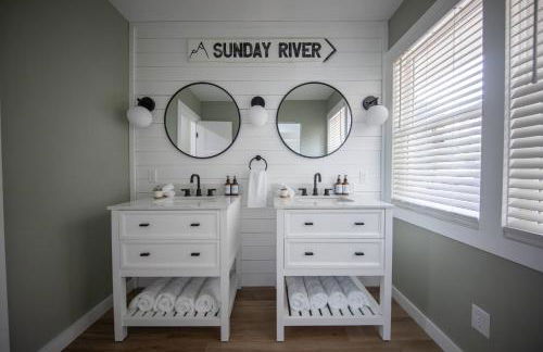 Unwind at this Modern Bethel Village Escape - Foto 3