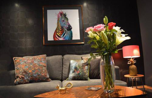 Luxury boutique apartment, free parking & gym - Foto 1