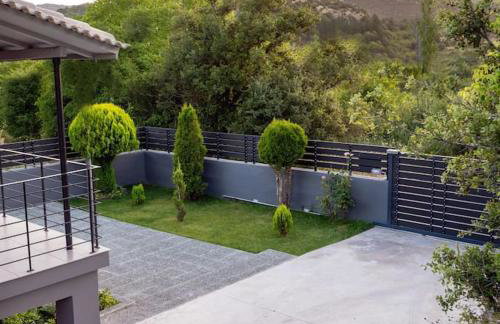 Triantos Guesthome Suite - Photo 5