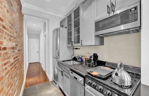 Gramercy Apartment - 3BR 2BA Modern Central - Foto 45