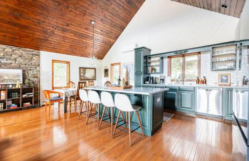 Mountain View Chalet Ski, Hot Tub, Firepit, Games - Foto 42