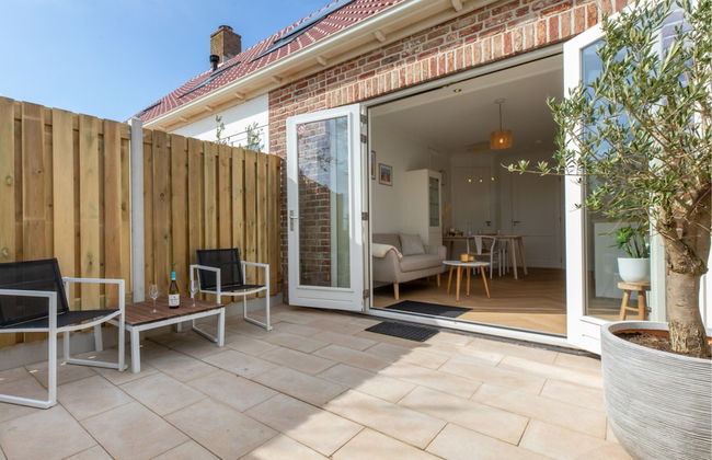 Charming Holiday Home With a Terrace - Photo 15