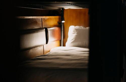 Converted Bar & Chinese Takeaway - Foto 20