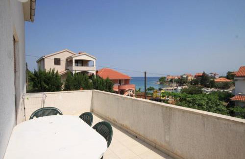 Apartments by the sea Ugljan - 8301 - Foto 19