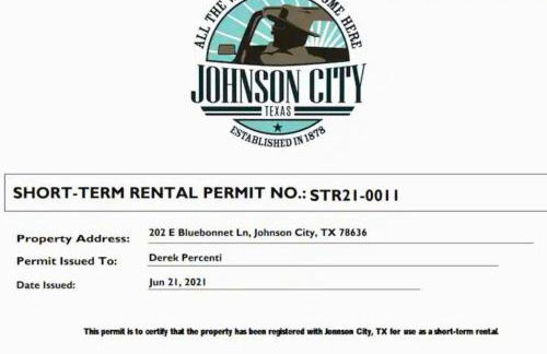 Private Pool & Hot Tub! Charming Hill Country Home Minutes to Wineries/Shops! - Foto 29