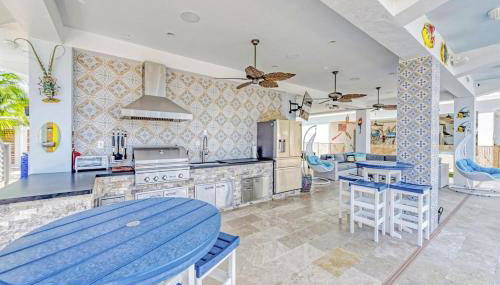 Casa Playa- Luxury Pool Home, 36' Dock - Foto 2