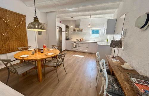 Formentera a la Costa Brava amb BBQ i jardí - Foto 9