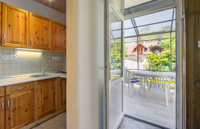 2 bedroom House in Siófok with garden and terrace - Photo 8