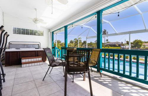 Lazy Palm Retreat Heated Pool Jacuzzi Gulf Canal - Foto 3