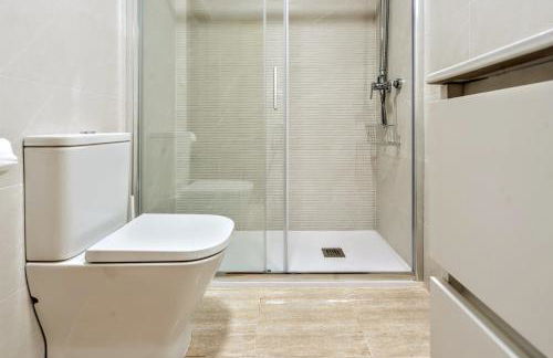 Apto Familiar en Alicante, 4 Pax, 3 Camas, 2 Baños - Photo 4