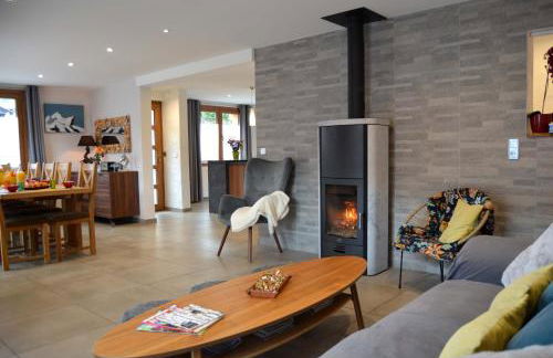 Chalet avec Jacuzzi, billard, jardin clos, proche Paradiski - Foto 49