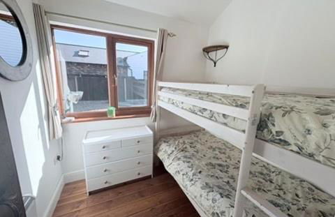 Brook Farm Cottage with Hot Tub - Parking for 2 cars - Foto 10