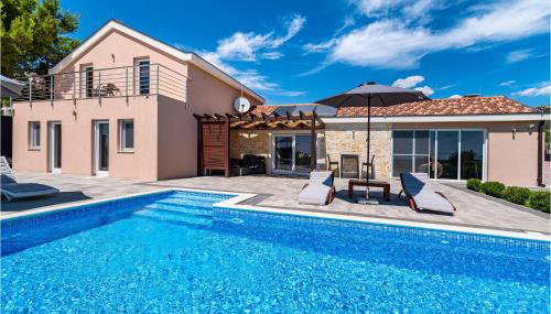 Cozy Home In Kakma With Lake View - Foto 2