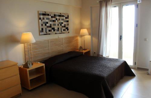 Avia Holiday Homes - Photo 15