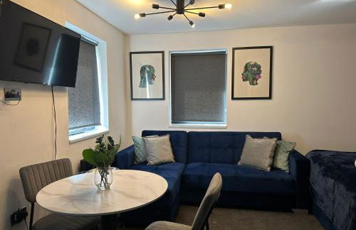 Adam Court Apartments - PE1 - Contractor Friendly - Choice of Studios or 1 Bed Apartments - Free Parking - Sofa Beds - Sky TV - Full Kitchen - Washer Dryer - WiFi - Foto 47