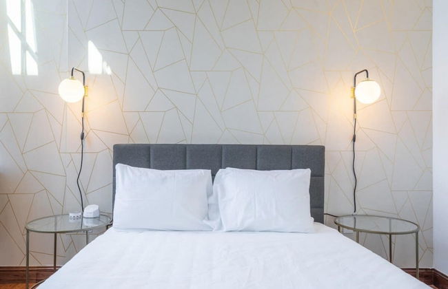 Sosuite 2BR Penthouse w W D Gym On-site Bar - Foto 17