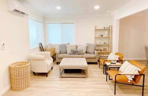 Spacious 3BR Modern Home in LA Perfect for Family - Foto 12