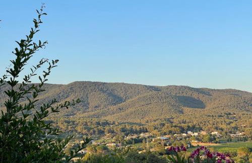 Nouveauté Villa pour 10 Personnes avec Piscine, Pétanque au Coeur des Oliviers de Provence - Foto 3