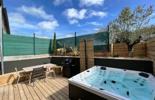 Douceur de vivre en bord de mer - Jacuzzi et cheminée - Foto 22