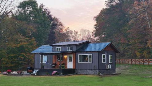 Eagle Lake Cottage - Photo 1