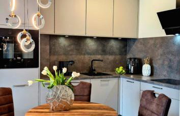 Modern 1BR Apartment- Balcony, Parking & Self-check-in - Foto 8
